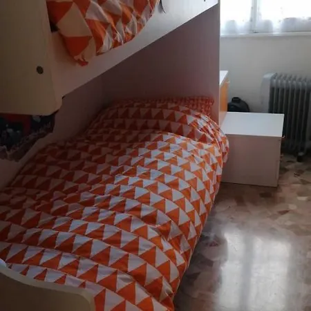 4 Bed In 7 Min Duomo Up To 6 Peop * Milan