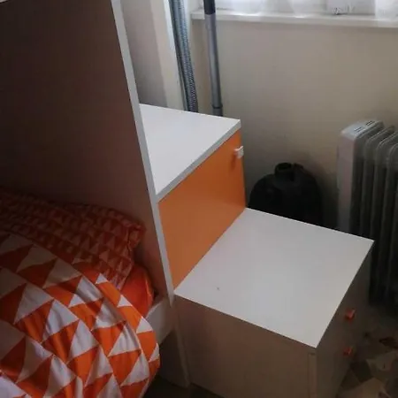 4 Bed In 7 Min Duomo Up To 6 Peop Apartment Milan